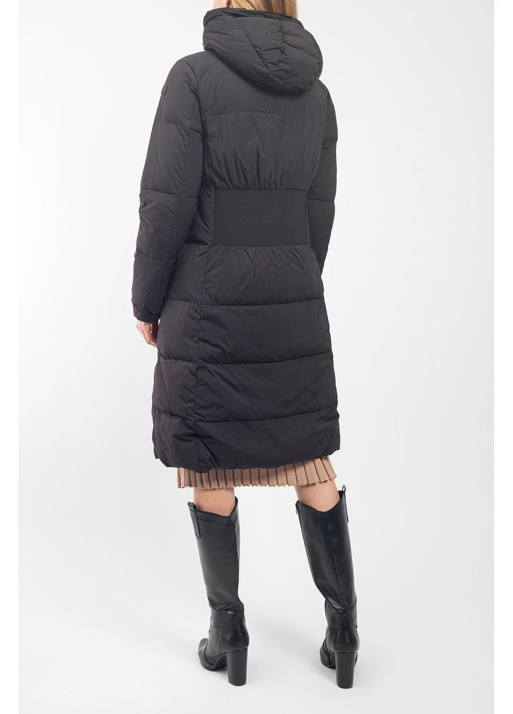 Чорне зимнє Пальто пухове Moncler