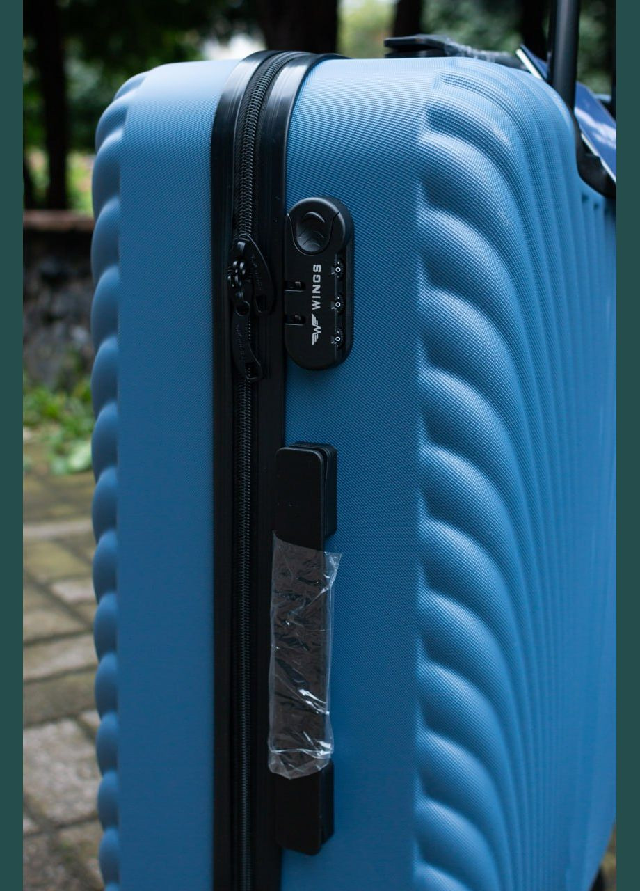 Валіза пластикова великий L, колір синій Wings 120 (324423735)