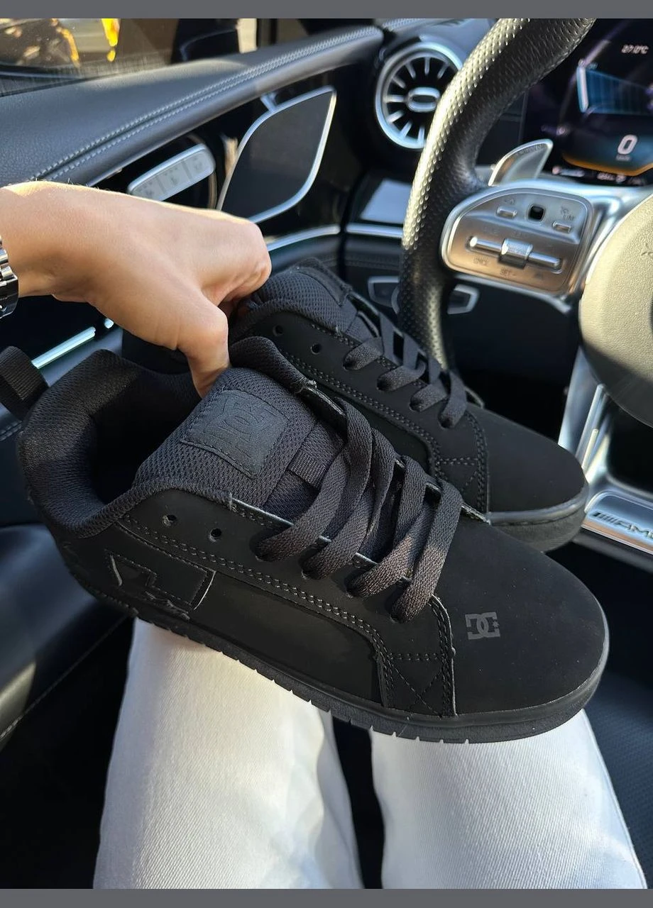 Чорні чорні всесезонні чорні осінні кросівки dc No Brand Court Graffik Black