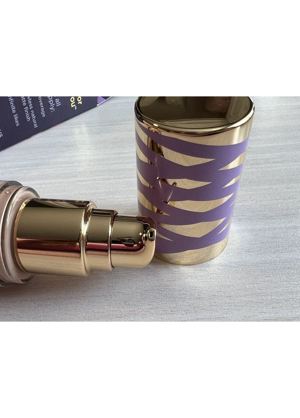 Тональна основа для обличчя face tape foundation (30 мл) 20B-light-beige Tarte (278773820)