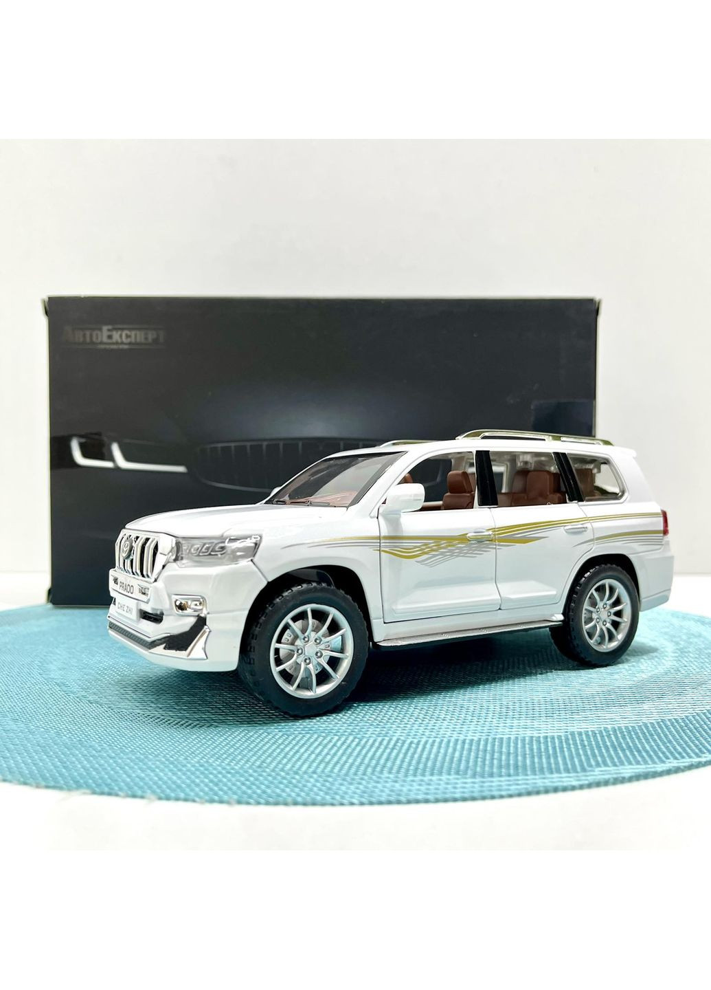 Машинка Джип TK Union Группа Toyota Land Cruiser 1:24 Белая (GT - 4789) TK Union Group (361205643)