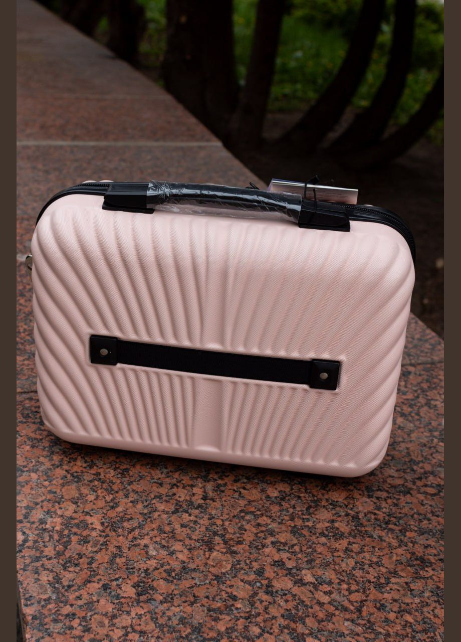 Кейс на чемодан пластиковый, цвет голубой Wings 120 (324072208)