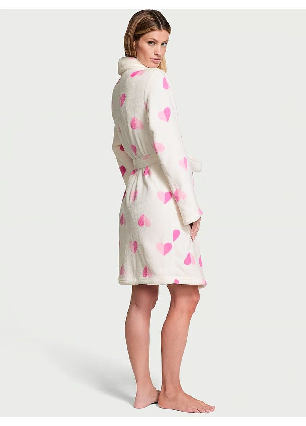 Халат Short Cozy Robe Coconut White & Pink Hearts Victoria's Secret (332796371)