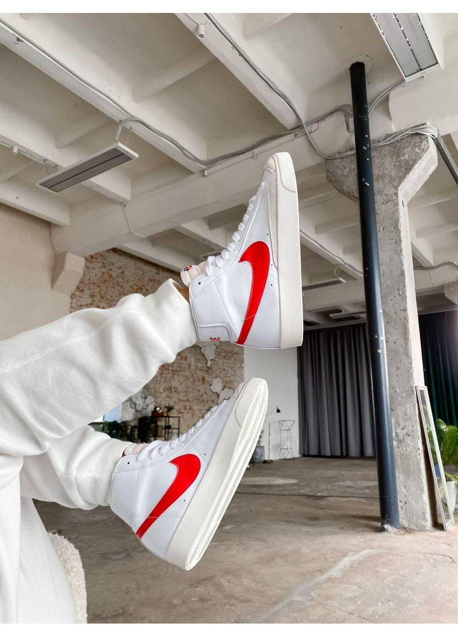 КРОСІВКИ ЖІНОЧІ NIKE BLAZER LOW 77 VINTAGE 2 RED SWOOSH НАЙК БЛЕЙЗЕР No Brand бежеві демісезони (368861850)