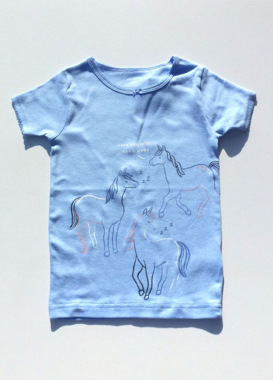 Блакитна всесезон піжама (футболка+шорти) для дівчинки, з конячками, 110 см Carter's