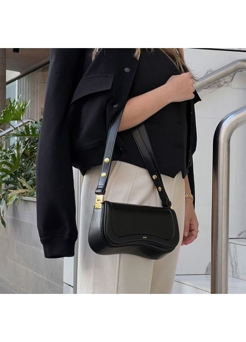 Сумка багет Joy чорного кольору з преміум екошкіри з регульованим ременем JW PEI (362588051)