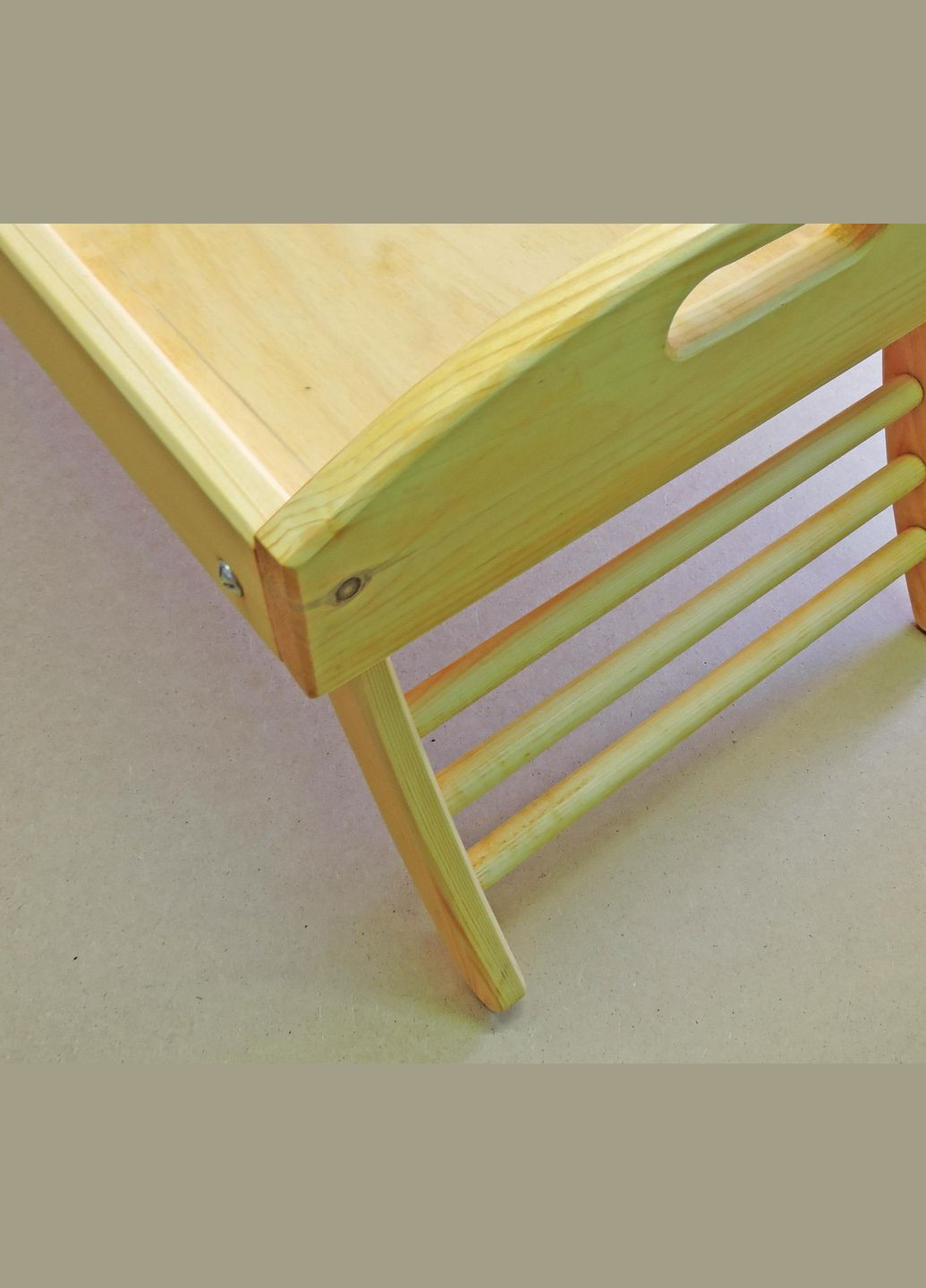 Столик-піднос для сніданку з дерева Каліфорнія ваніль (СТП-001102) No Brand (327846948)