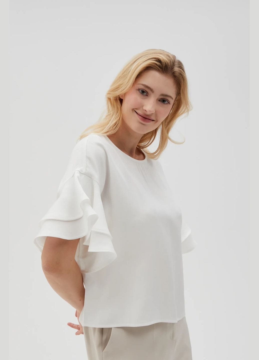 Молочная блузка женская Moodo