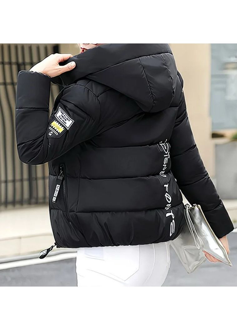 Чорна куртка жіноча с капюшоном осінь зима No Brand