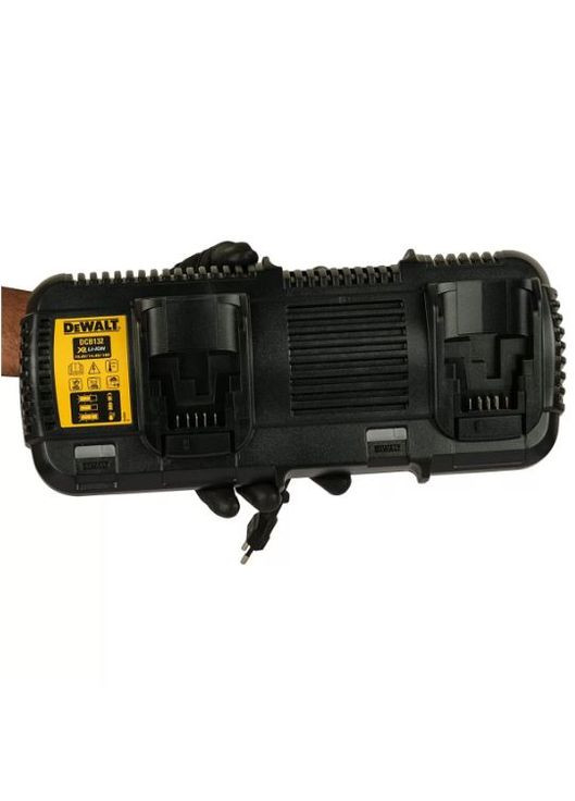 Зарядний пристрій (18-54 В, 4 А) ЗП із двома портами без АКБ (26157) DeWALT (337149889)