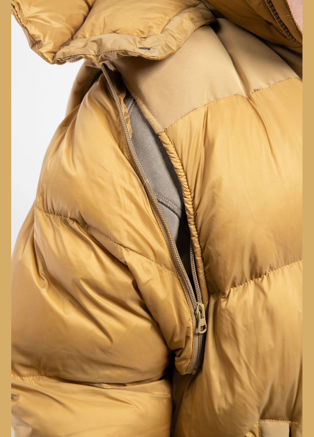 Горчичная зимняя куртка Burberry