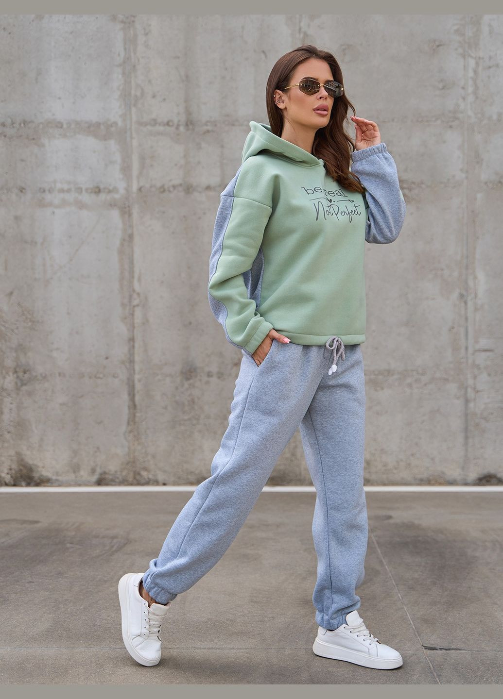 Чорно-рожевий утеплений костюм із написом No Brand (311682444)