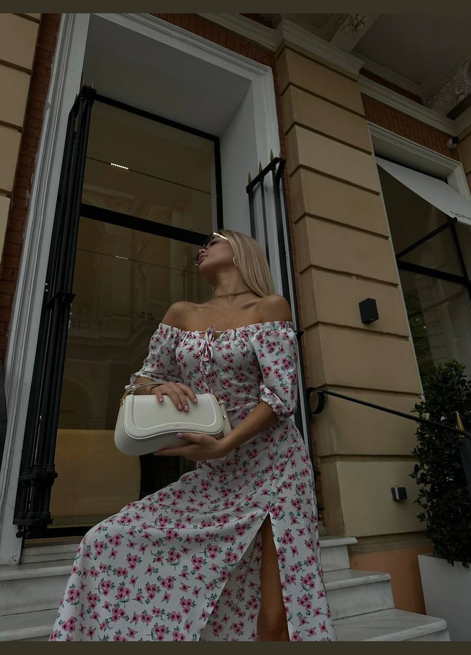 Белое кэжуал женское платье с разрезом и принтом No Brand с цветочным принтом