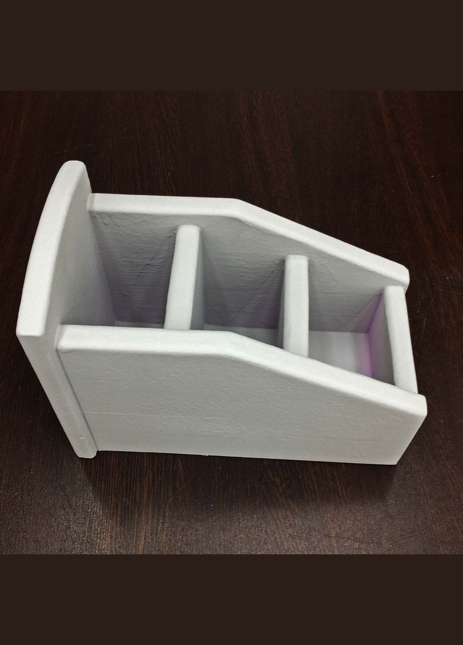 Органайзер для пультів з дерева Трабзон 23 маренго (ОПД-231119) No Brand (328414511)