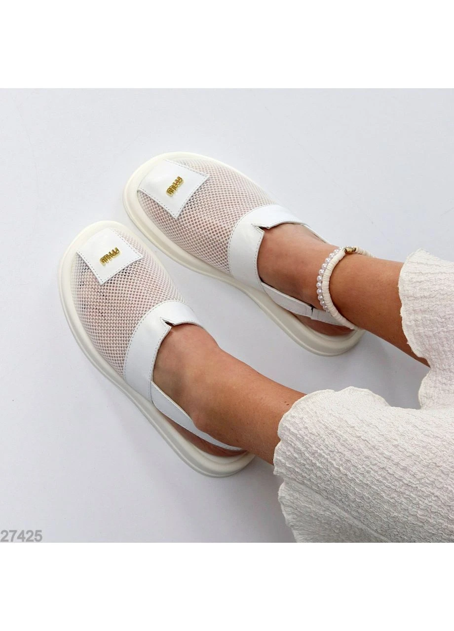 Белые стильные босоножки No Brand