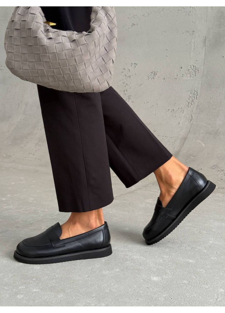 Черные анатомические кожаные лоферы Helen