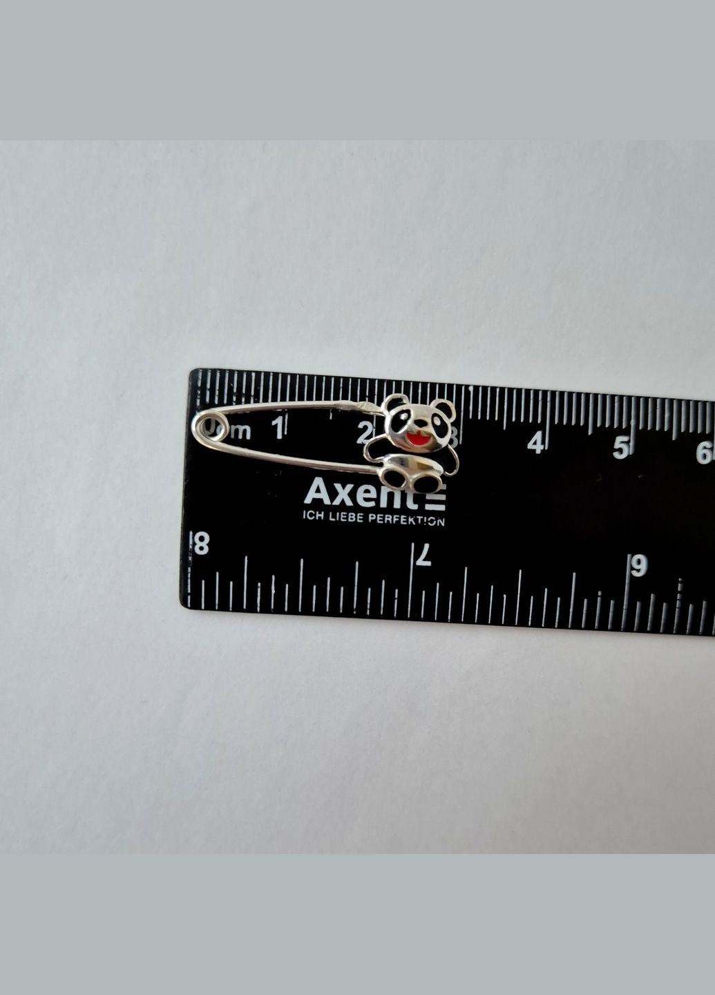 Серебряная Брошка булавка шпилька Панда с эмалью серебро 925 пробы 5565 1.29г No Brand (317571737)