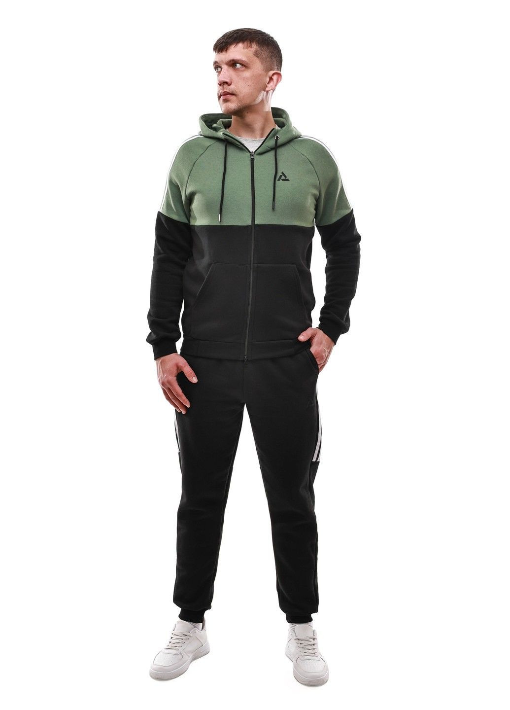 Чорний зимній костюм спортивний чоловічий No Brand