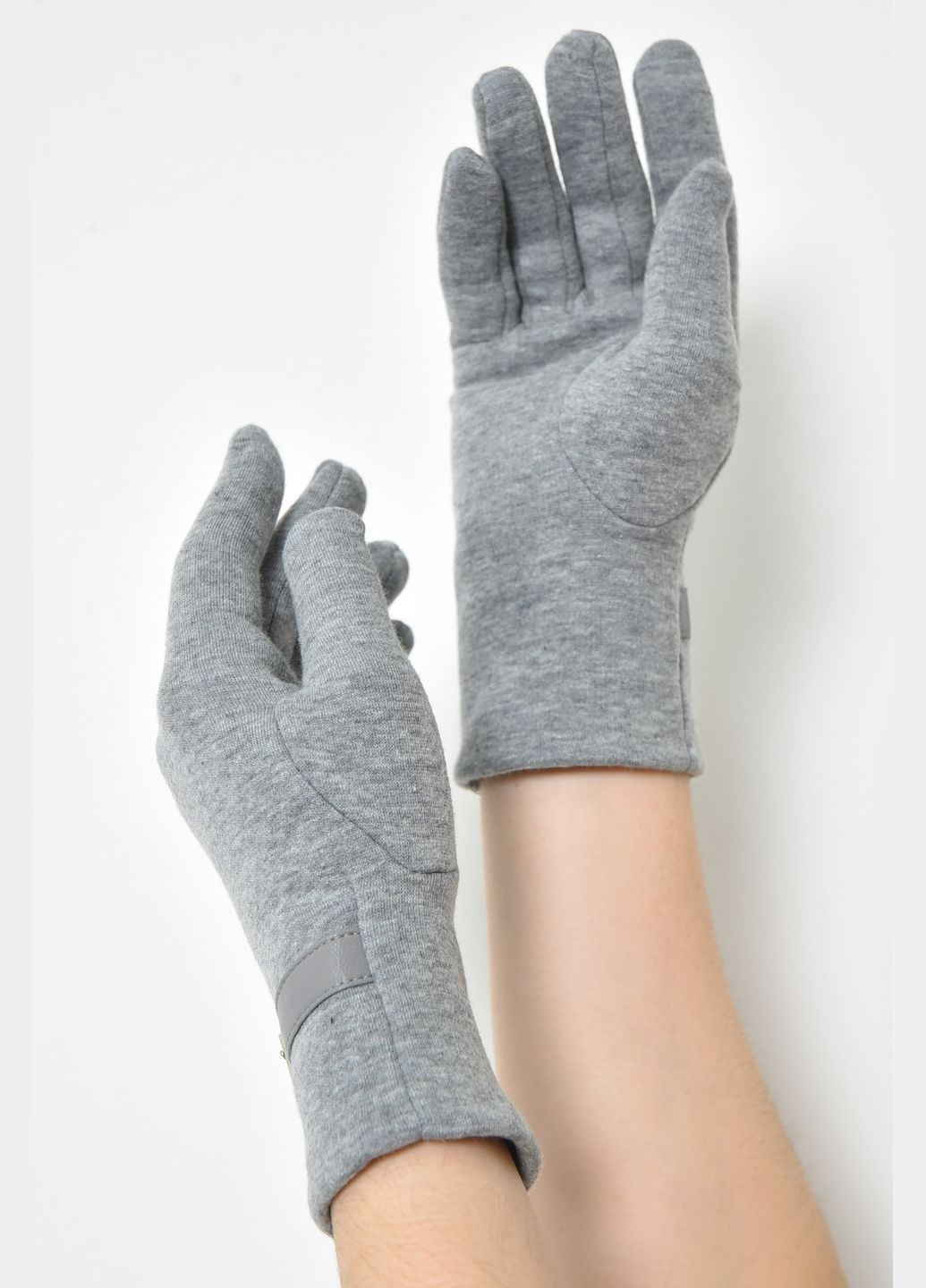 Перчатки женские на меху серого цвета Let's Shop (290255338)