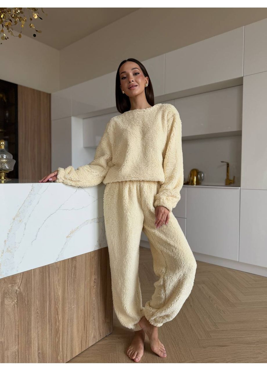 Бежева зимня піжама жіноча кофта + брюки KaraMix