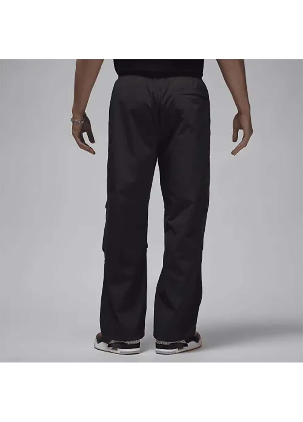 Черные демисезонные брюки Jordan