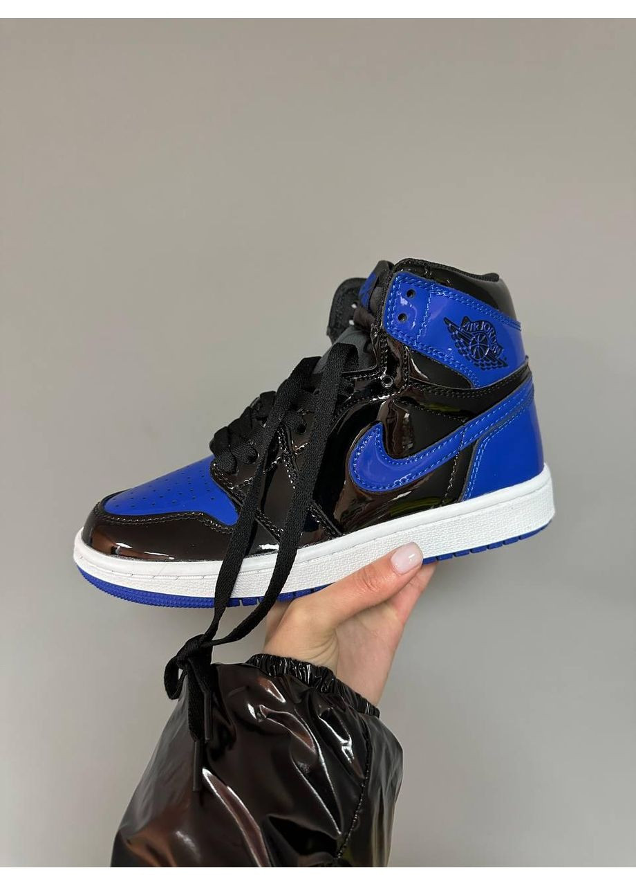 Белые демисезонные кроссовки мужские nike air jordan high patent royal blue найк аир джордан No Brand