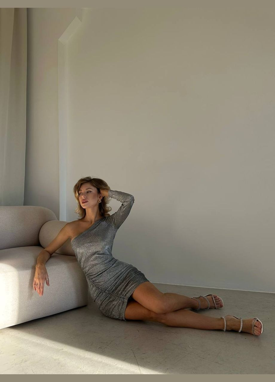 Срібна святковий, коктейльна, вечірня сукня трикотаж з напиленням на одне плече No Brand