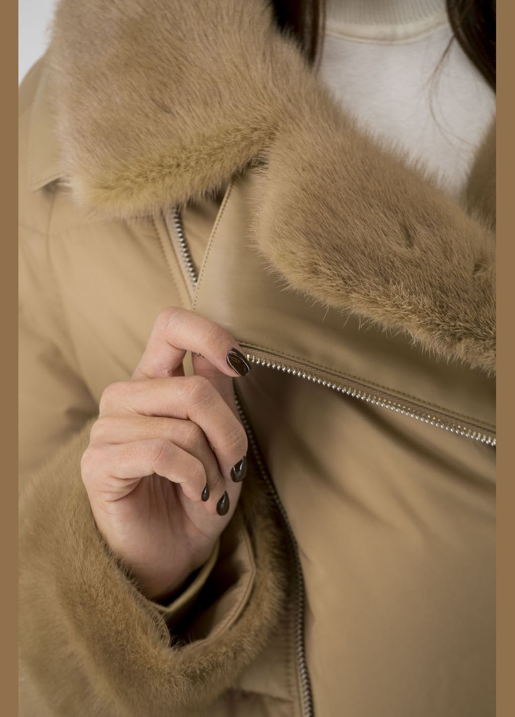 Бежева демісезонна жіноча класична куртка з норковим хутром для осені та зими bella bicchi (кемел, ), 44261 No Brand