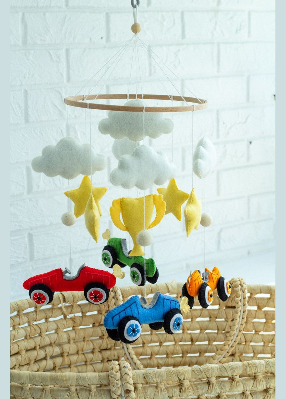 Дитячий мобіль на ліжечко для немовлят WooolyWool «Круті тачки» No Brand (342757838)