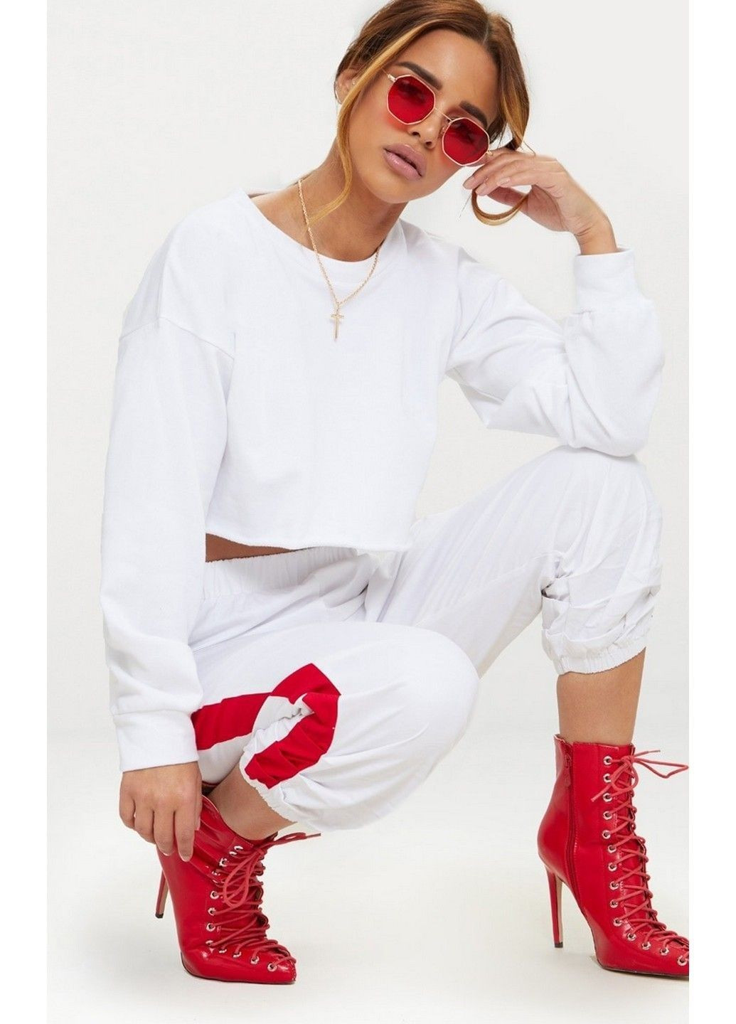 Білий світшот PrettyLittleThing однотонний (343261820)