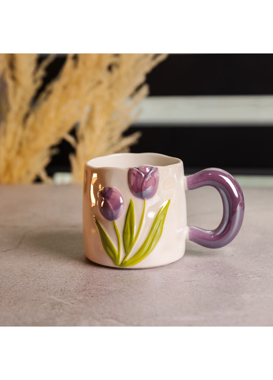 Новогодняя фарфоровая чашка для чая и кофе "Нежный Тюльпан" с 3D декором 400 мл, праздничная кружка чашка на подарок Yiwu (370974211)