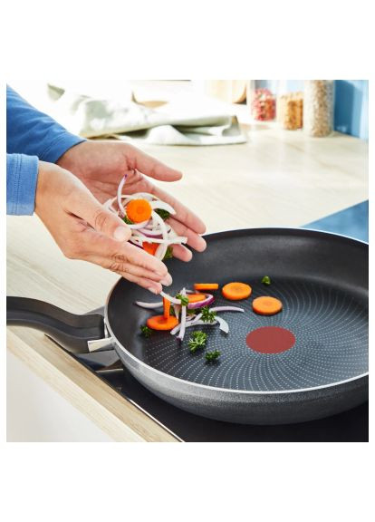 Сковорода So' Light 28см чорна (H0560642) Tefal So&apos; Light 28см чорна (369879222)