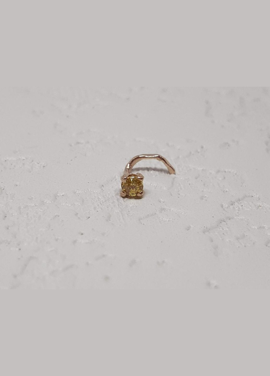 Золота сережка-пірсинг в ніс с фіанітом. 1017.3 Жовтий Dear (300522208)