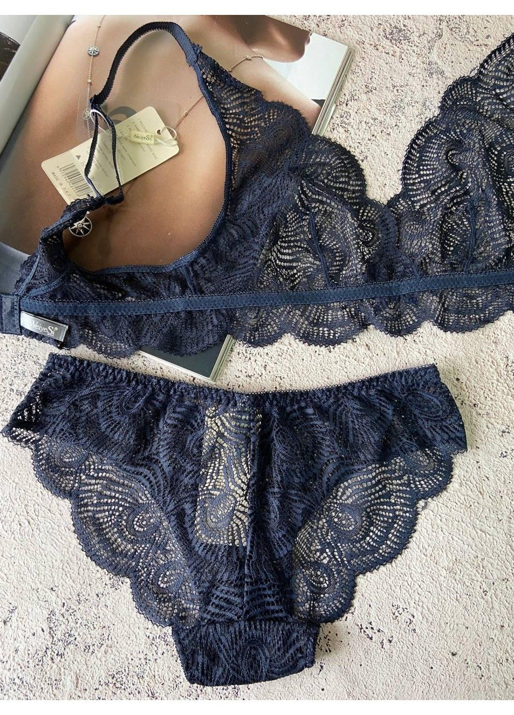 Синий нижнее белье синего цвета, прозрачный бюст, трусики кружевные Weiyesi