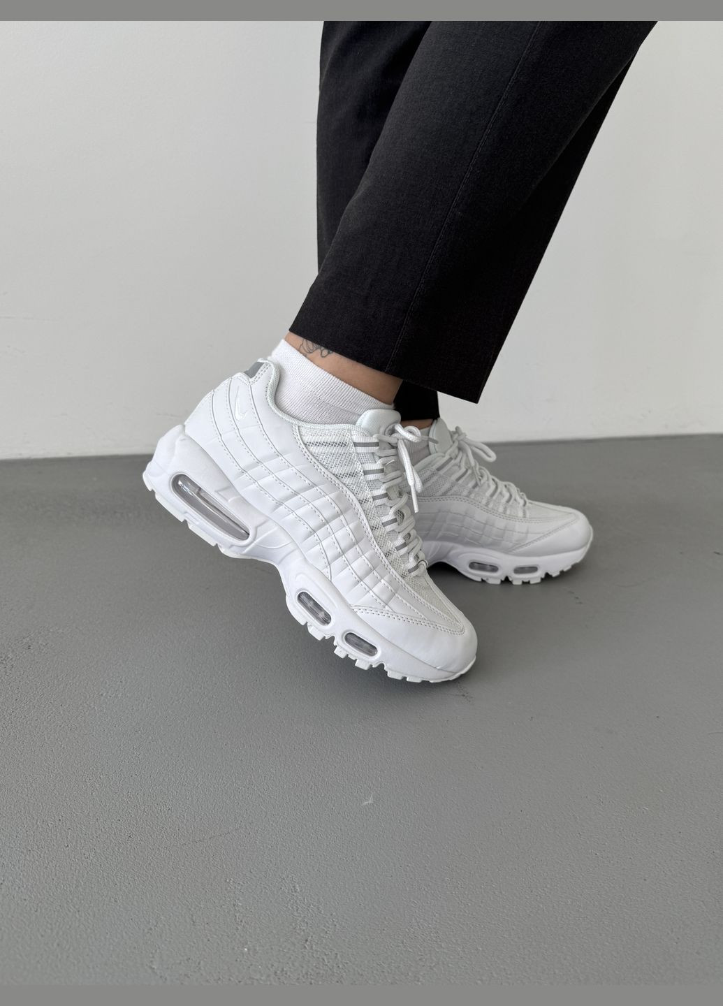 Белые демисезонные кроссовки мужские и женские nike air max 95 white | найк аир макс 95 белые No Brand