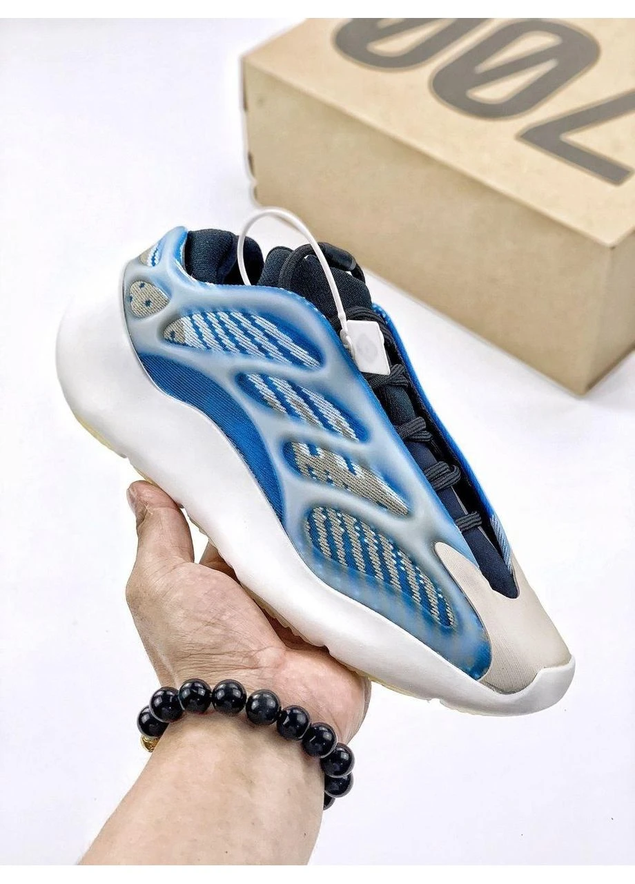 КРОССОВКИ ЖЕНСКИЕ ADIDAS YEEZY BOOST 700 V3 ARZARETH АДИДАС ИЗИ БУСТ No Brand комбинированные демисезоны (391961330)
