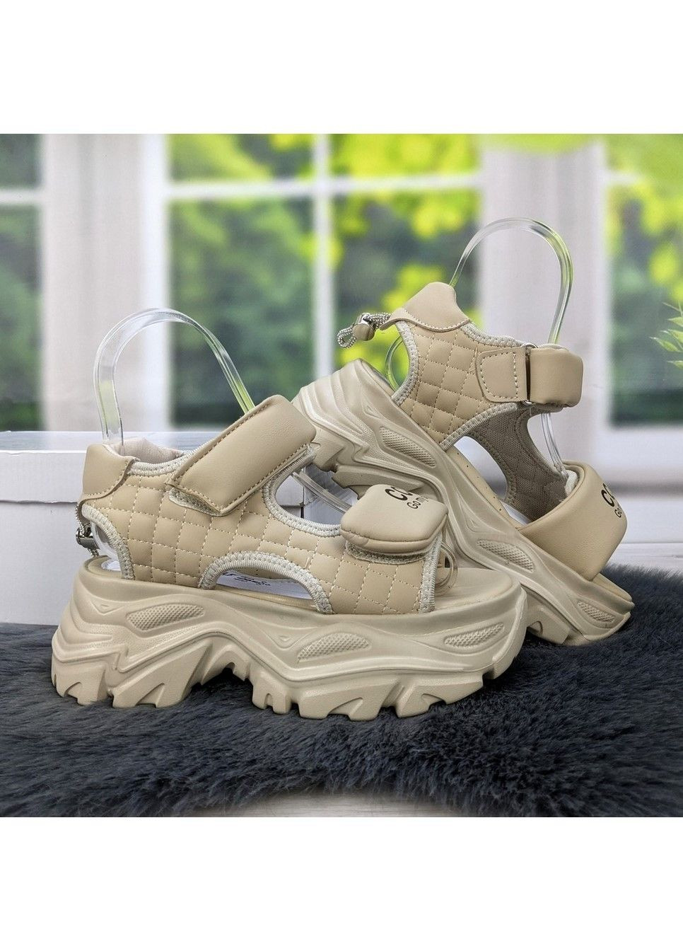 Босоніжки підліткові для дівчинки на платформі Jong Golf (297856138)