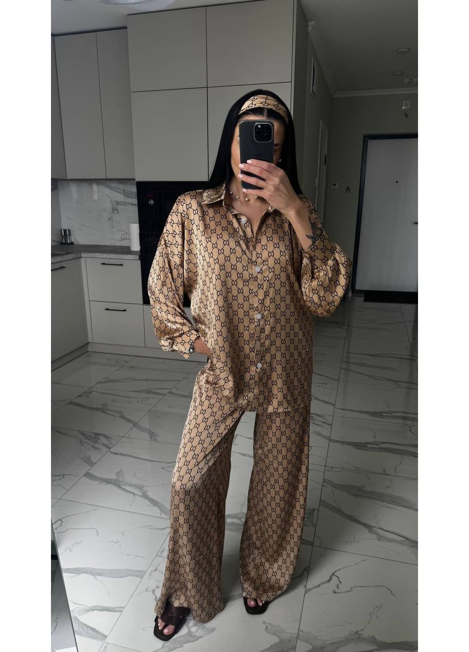 Красивий бежевий костюм трійка в цікавому принті. No Brand 345-4 (350314018)