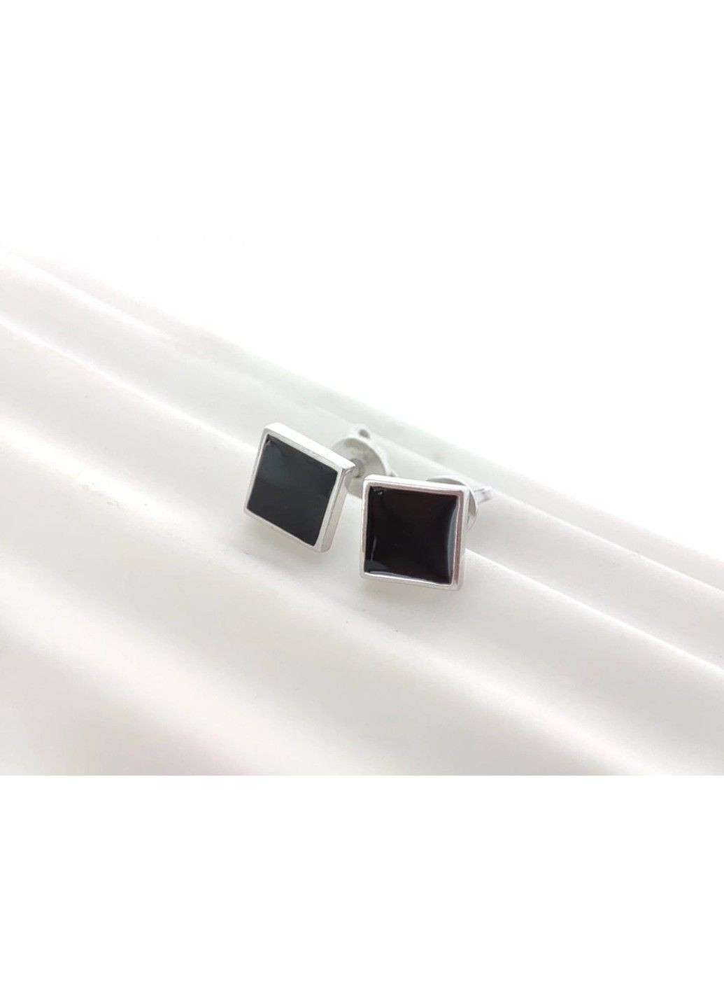 Срібні сережки з чорною емаллю квадрат UMAX (289351477)