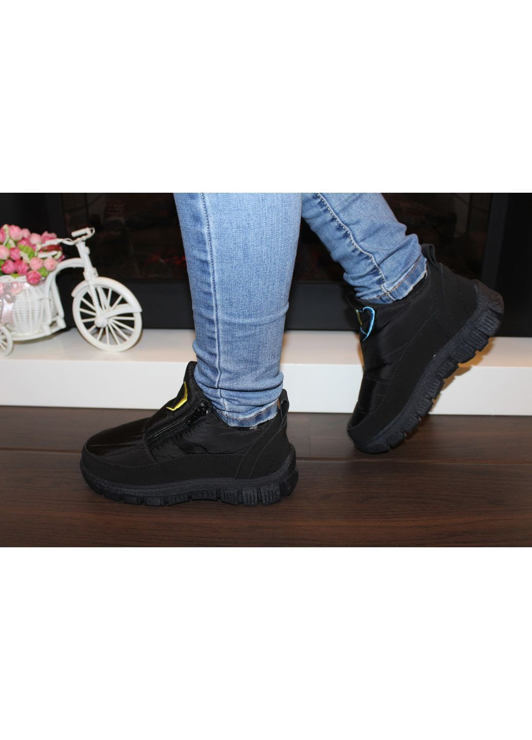 Кросівки дутики зимові жіночі чорні No Brand Кросівки жіночі зимові чорні зими (364870920)