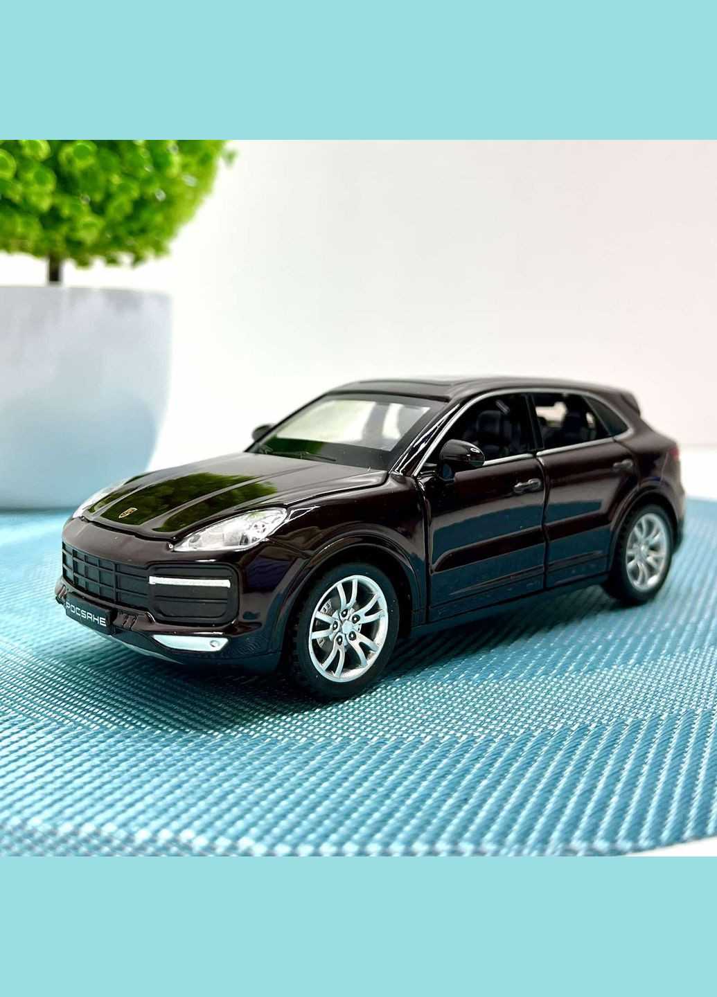 Машинка металлическая АвтоЭксперт Porsche Cayenne 5 1:32 свет/звук Темно-коричневая (24705) No Brand (316259368)