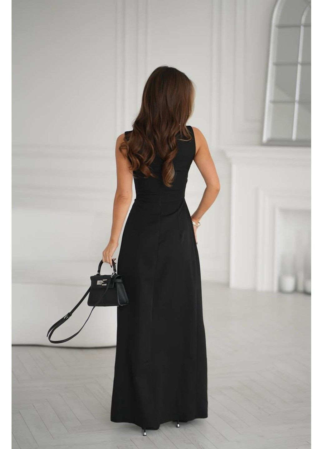 Чорна довга елегантна сукня з розкішною мереживною вставкою на нозі No Brand