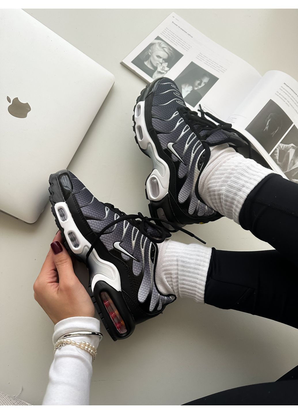 Кроссовки женские и мужские Nike Air Max TN Plus gray black | Найк Аир Макс ТН плюс серые черные No Brand серые демисезоны (351871634)
