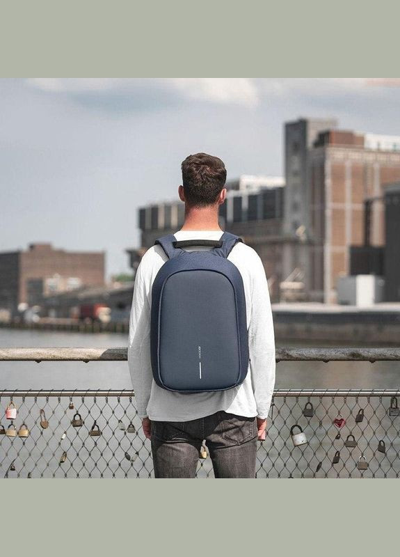 Городской рюкзак Анти-злодей Bobby Hero XL Navy Blue 21.5л (P705.715) XD Design (322206850)