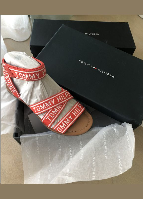 Стильні сандалі Tommy Hilfiger (319714637)