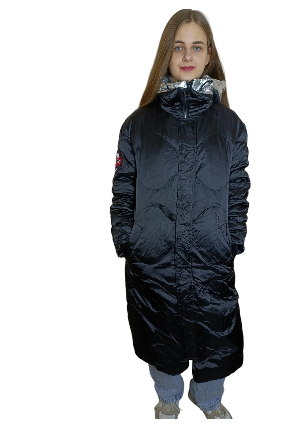 Черный зимний Пуховик No Brand