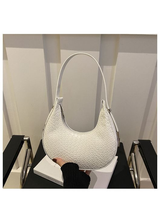 Жіноча сумка 10658 багет No Brand (366871872)