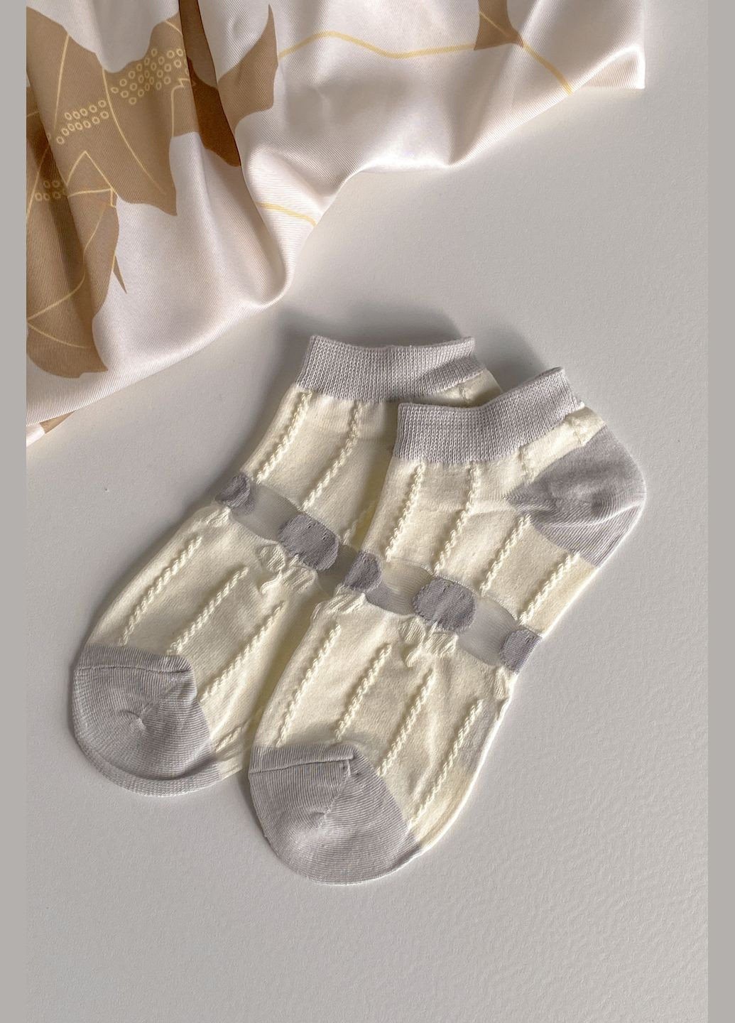 Молочные носки короткие коттон рисунок тюльпан 36-41 CHICLY (342067029)