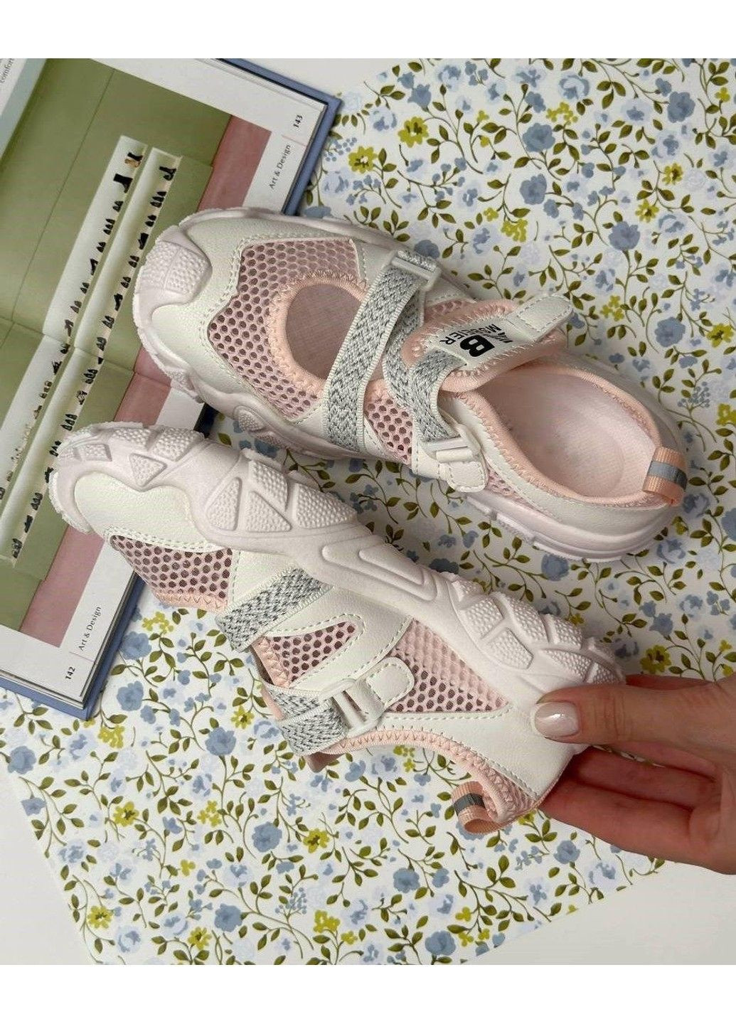 Рожеві літні кросівки дитячі текстильні рожеві Jibukang