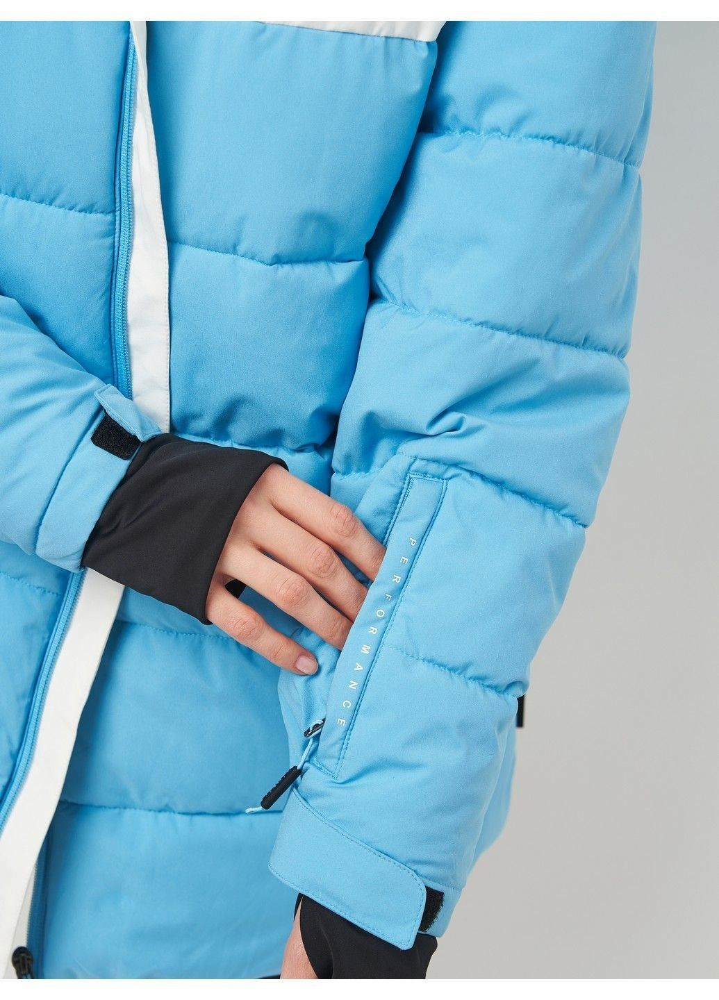 Блакитна зимня куртка гірськолижна C&A